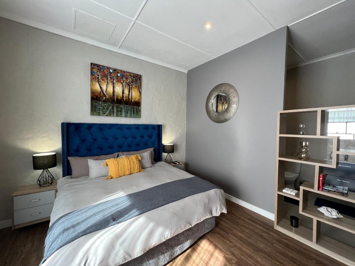 Le'Ciara Luxury Guest House Johannesburg Exterior photo