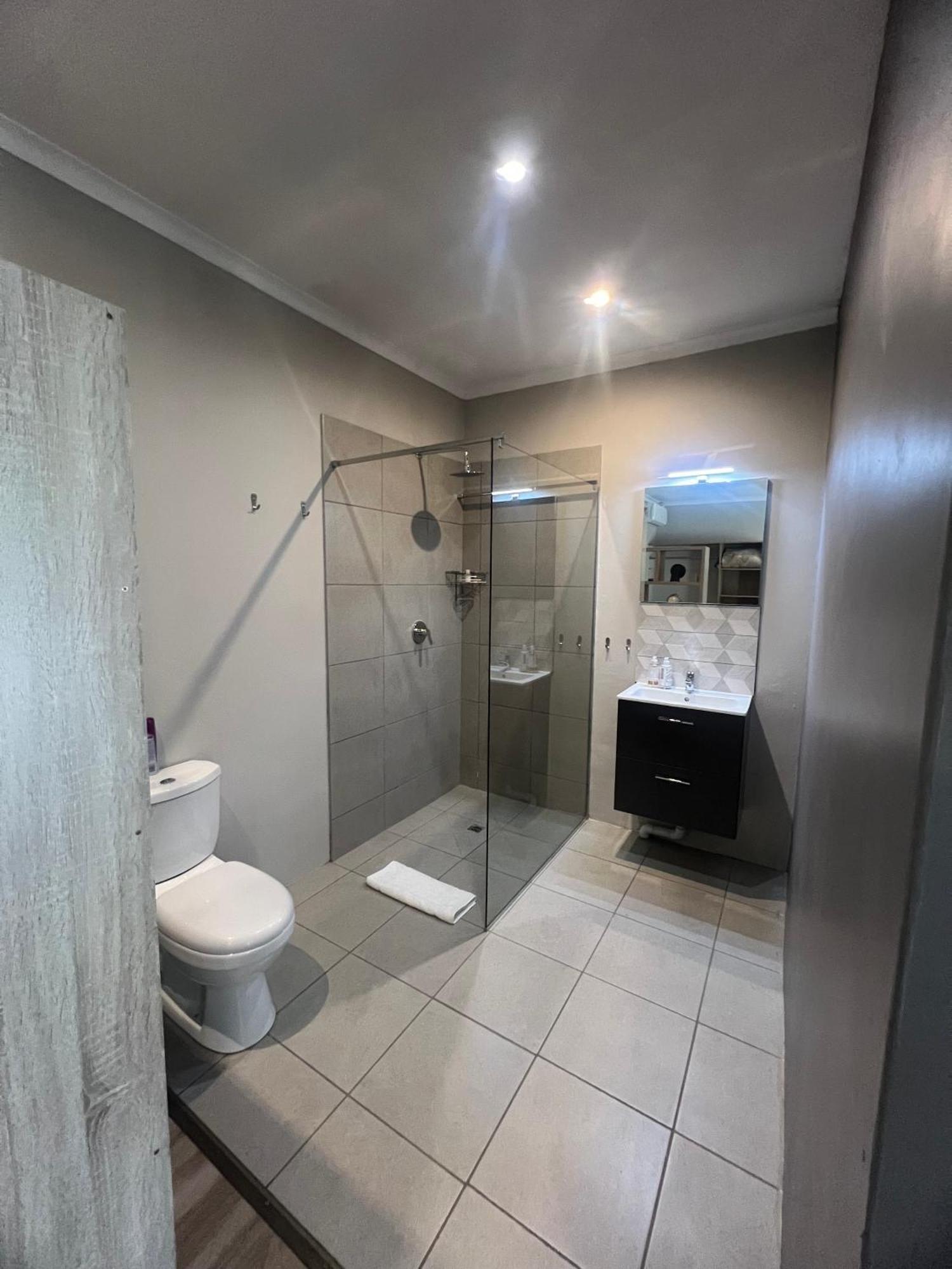 Le'Ciara Luxury Guest House Johannesburg Exterior photo