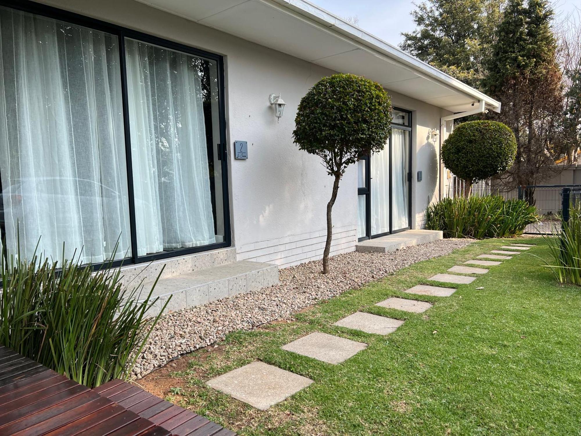 Le'Ciara Luxury Guest House Johannesburg Exterior photo